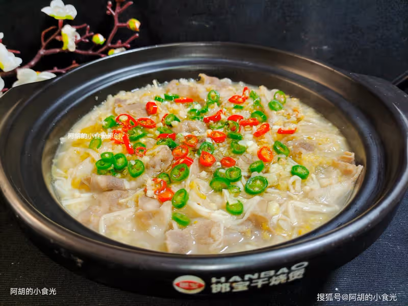 天冷愛這菜勝過吃餃子，上桌比肉搶手！簡單燉一鍋，溫暖又開胃、百吃不膩，這才是冬天的味道