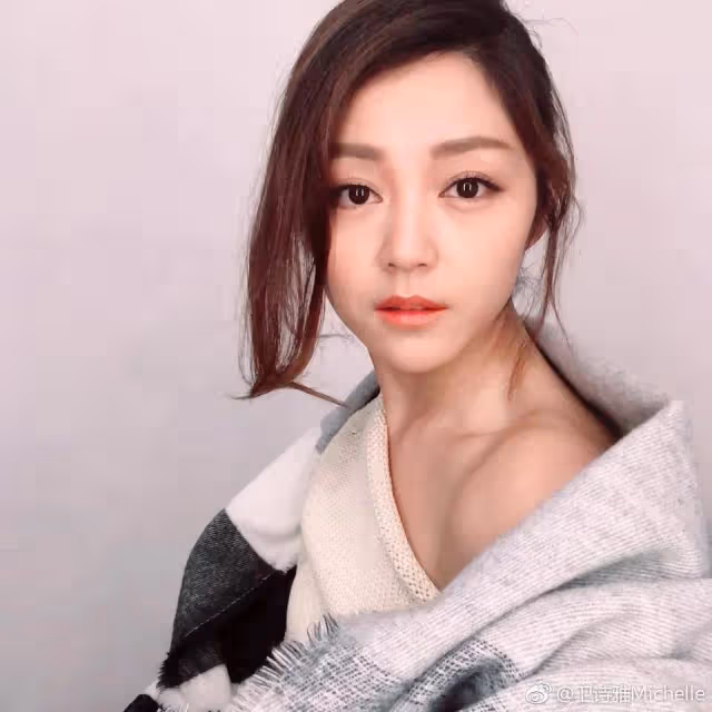 衛詩雅撞臉阿麗塔趙今麥!從性感火辣模特成長為亞太影后