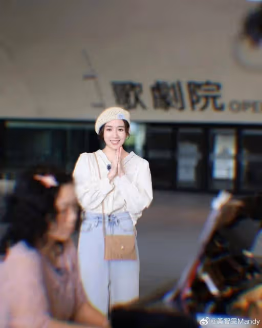 TVB離巢花旦黃智雯曬美照!穿透視裙下半身若隱若現,結婚一年無意造人