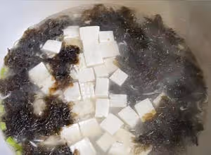 紫菜豆腐湯