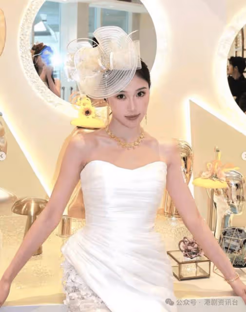 張曦雯想父母退休努力賺錢搬大屋!「六福珠寶賽馬日」 港姐演繹時尚閃飾秀