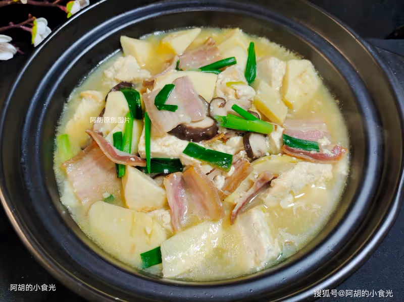 冬天不懂吃這菜就虧了，賽過吃肉的冬菜王！燉一燉上桌，滿口鮮香又暖人、特下飯，一鍋吃個精光
