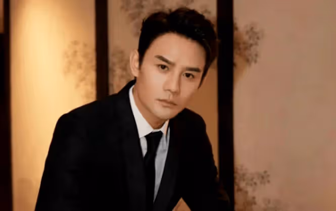 王凱:父親肺癌去世後一個月,他也查出肺病,名利已成浮雲!