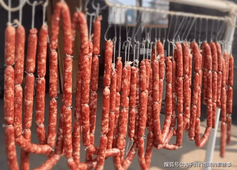 灌香腸時，切記不要放「3樣料」！教你正確做法，香腸味正宗好吃