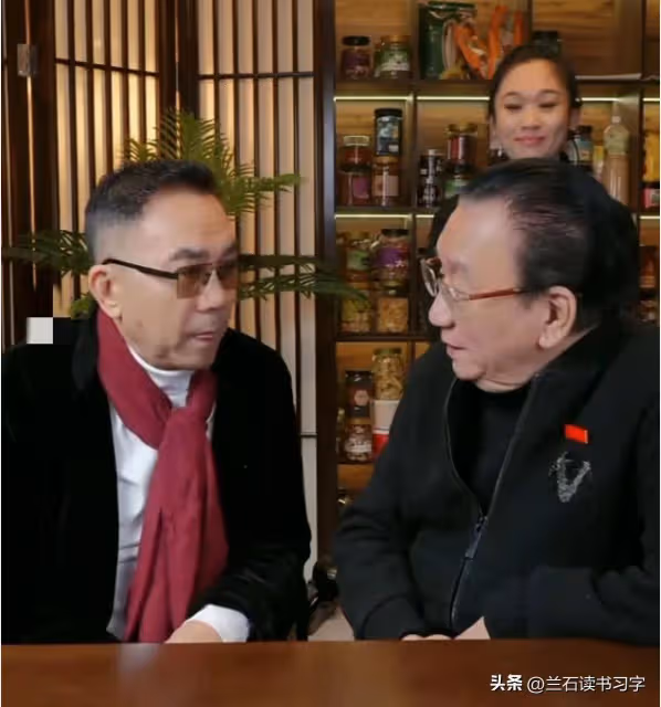 侯耀華，突現楊議直播間：我要是再管不住你，我這輩子就白混了