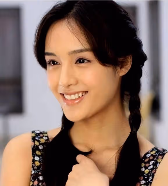 演員富大龍：結婚12年0緋聞，卻為何到了46歲，妻子跟他離了婚？