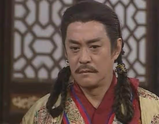 「岳不群」王偉的最後歲月:02年息影,移居加拿大,患癌低調離世