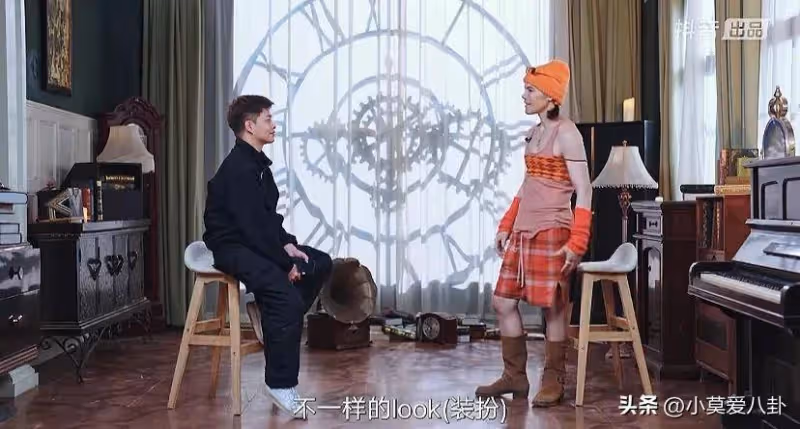 向佐首次回應穿女裝:在娛樂圈就是要娛樂大家,感慨終於活出自己