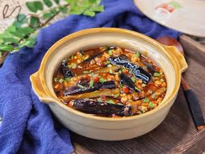 開胃下飯菜！巨簡單的家常魚香茄子煲