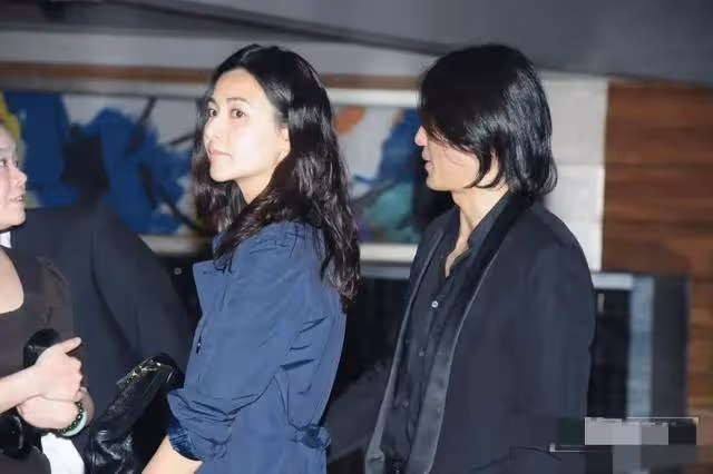 鄭伊健訪問稱太太在日本遊手好閒,已回流香港,節目談及丁克原因