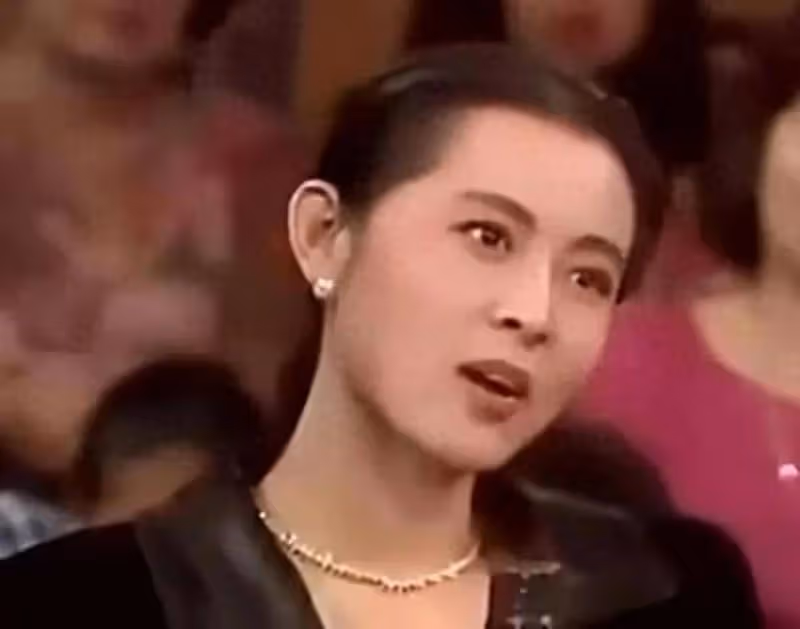 倪萍正面回應整容,自己就是太瘦了否認整容傳聞,稱就是造謠