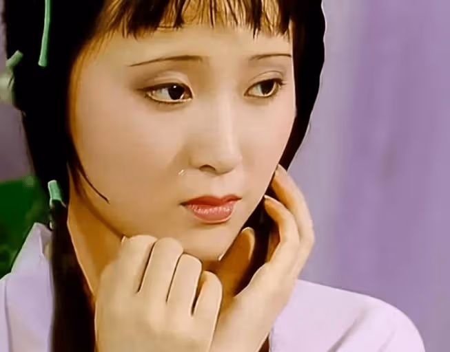 她在陳曉旭去世第二天出生,看了她的樣子網友直呼:陳曉旭重生了