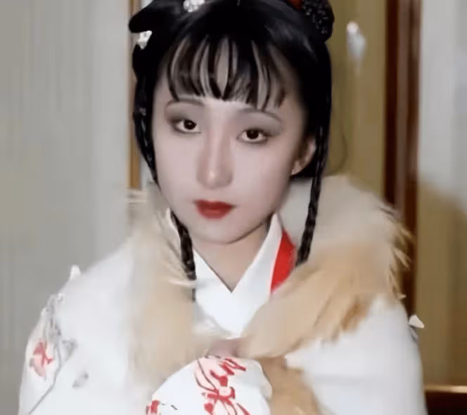 她在陳曉旭去世第二天出生,看了她的樣子網友直呼:陳曉旭重生了