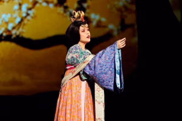 混血兒周厚安演詩仙李白! 「求救老爸周華健」竟收到驚喜禮物