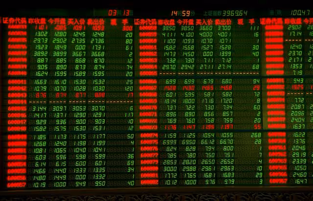 A股:低開高走,大批散戶跑步進場!明天(20日)A股大盤怎麼走?