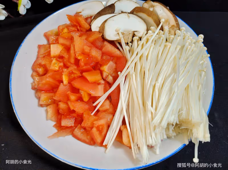 冬天不吃肉就吃這菜,上桌全家搶著吃!10分鐘出一鍋,每口嫩到飛起、暖到心裡,次次都要光碟