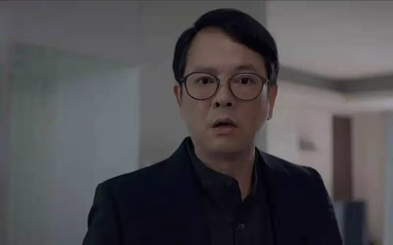 TVB男星陳嘉輝發胖到不敢認，新劇演「懦弱渣爸」獲贊，與妻子恩愛近30年，每天都夸對方漂亮