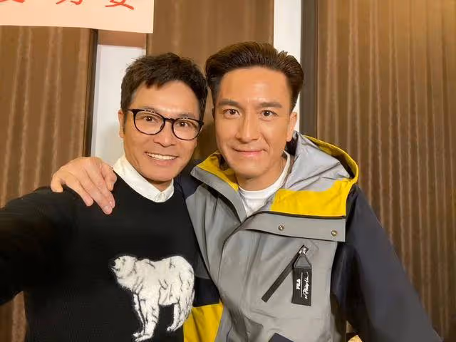 恭喜!TVB視帝經營公司正式掛牌上市,港交所敲鑼自曝太夢幻