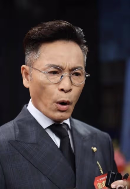 恭喜!TVB視帝經營公司正式掛牌上市,港交所敲鑼自曝太夢幻