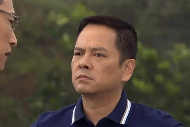 TVB知名男星演渣男被罵,與妻子恩愛近30年,每天都夸對方漂亮