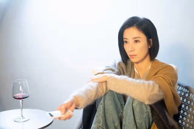 TVB視後為3歲兒子慶生！小壽星越發帥氣，一家四口顏值爆表