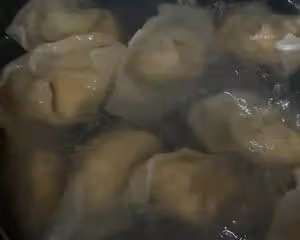 秋意滿滿蟹肉大餛飩