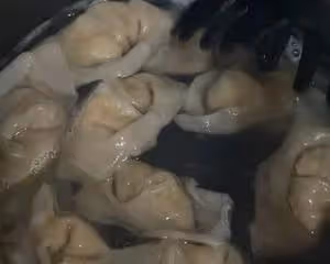 秋意滿滿蟹肉大餛飩