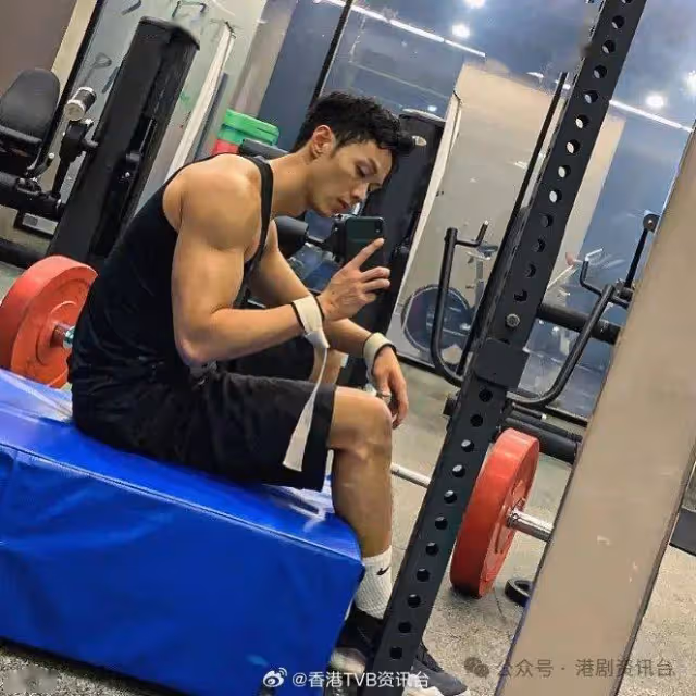 何沛珈佛系態度面對頒獎禮3項提名!李爾晨被炎明熹粉絲嫌老曾不快