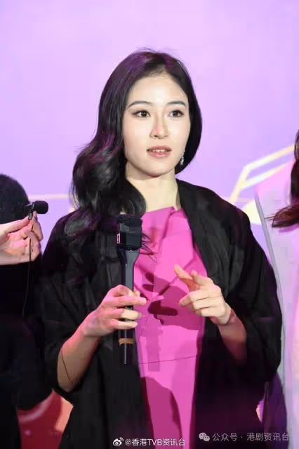 倪樂琳拍綜藝節目到內地吃美食 梁嘉瑩嗌羨慕 王汛文生日收香水做禮物