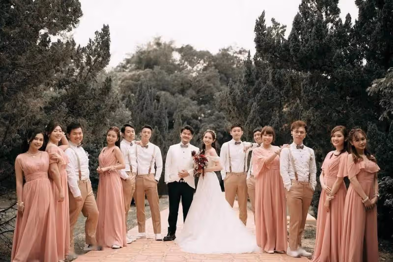 落選港姐大曬婚紗宣布結婚!曾被是非圍繞,喝漂白水做蠢事!