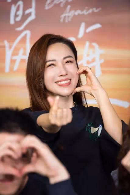 TVB前花旦李施嬅新劇央視首播!流暢切換三種語言,演技獲高評!