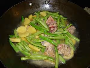 豆角烀餅