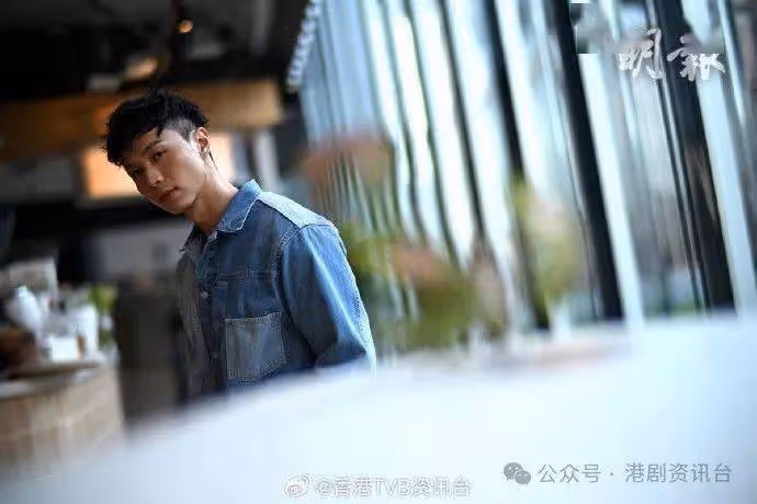 李爾晨《戀上西沙》首度擔正做性感擔當 何沛珈愛情經歷簡單