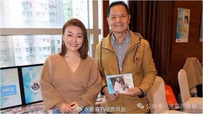 吳大強冬至與囝囝吳偉豪食飯做節!李佳將回上海探媽媽