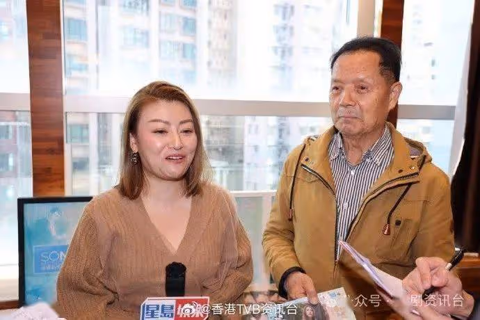 吳大強冬至與囝囝吳偉豪食飯做節！李佳將回上海探媽媽