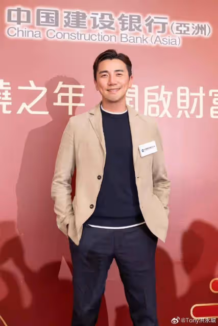 幸福!TVB知名男星為三歲女兒慶生,小傢伙完美避開爸爸缺點