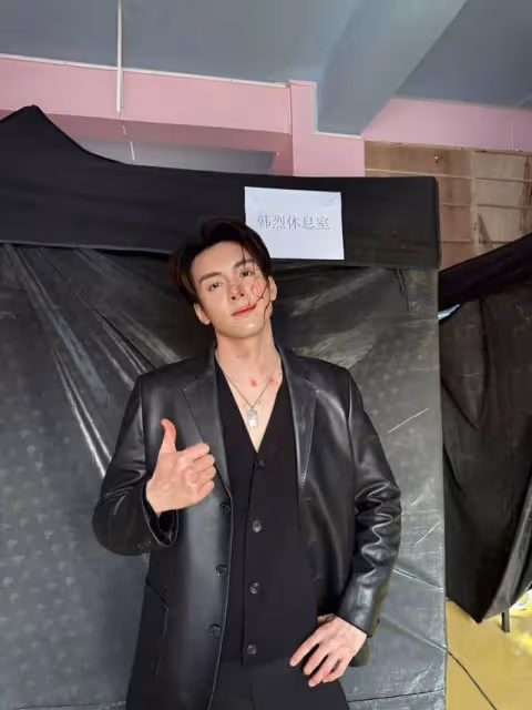 又一部大製作港劇殺青!影帝搭檔視後,內地流量小生驚喜加盟