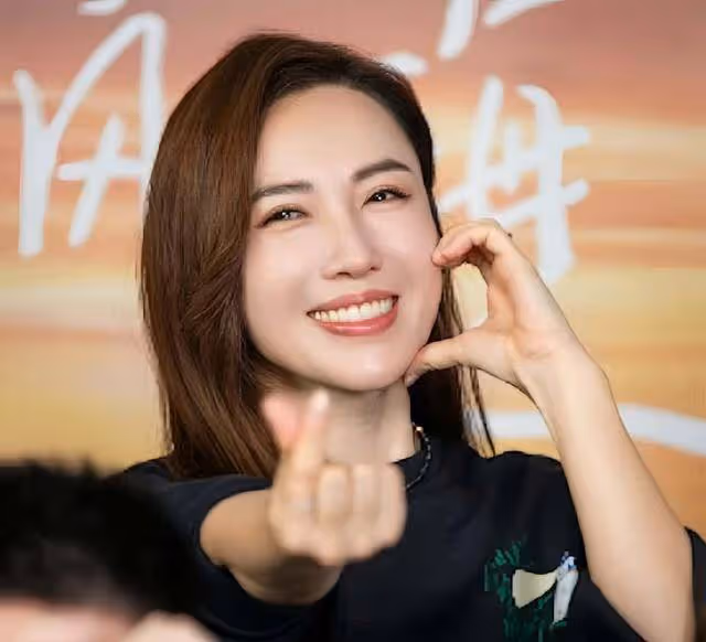 恭喜!TVB前知名女星成功打入內地市場,新劇在央視黃金時段播出