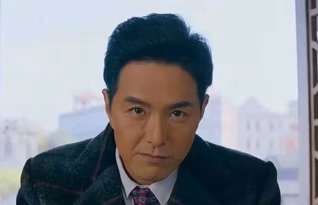 好慘!TVB一線男星徹底無緣今年本土視帝,降級去爭最佳男配角