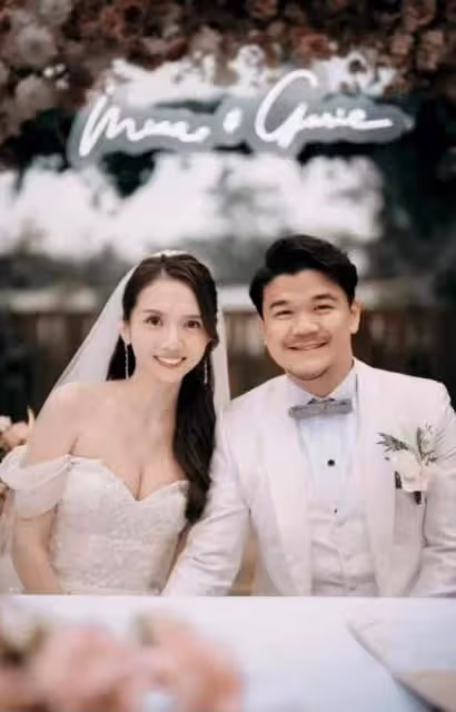 恭喜!馮盈盈師姐大婚,曬婚禮照夸老公腰力好,曾被曝諸多緋聞
