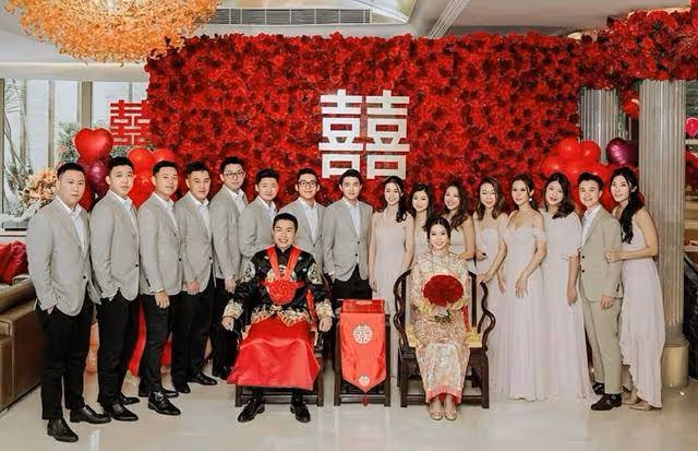絕密婚紗照曝光!香港知名豪門千金結婚兩周年,平安生子升級當媽