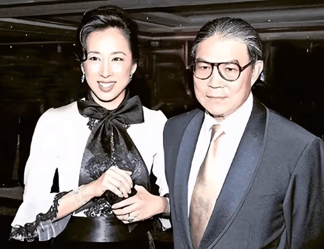 謝霆鋒與王菲甜蜜牽手,卻堅持與張柏芝離婚,原來愛與不愛很明顯