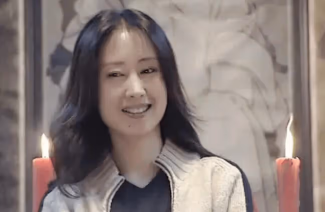 47歲劉敏濤擺脫婚姻束縛,自立自強成人生贏家,她的故事多勵志?
