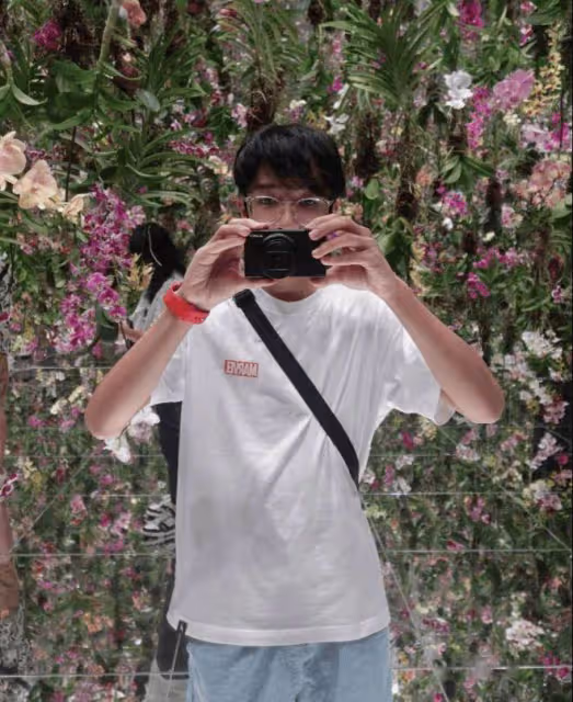 李克勤17歲兒子近照曝光！率先獲頂尖名校提前錄取！興奮慶祝！