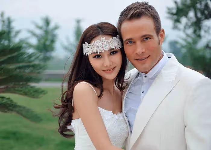 吳奇隆前妻點贊網友離婚評論！好友闢謠劉詩詩分手真相