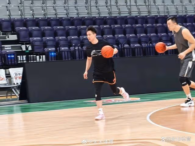 基本功！趙繼偉踩場訓練三分20中19,楊鳴：打北京先不上讓他再養養