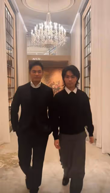 離婚後郭晉安攜16歲兒子出鏡，皮膚黑個矮，丑帥沒遺傳爸爸的顏值
