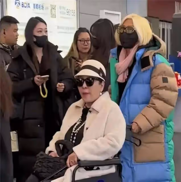 史曉燕終於爆發!怒斥向太:你太嘴賤,有本事別帶節奏