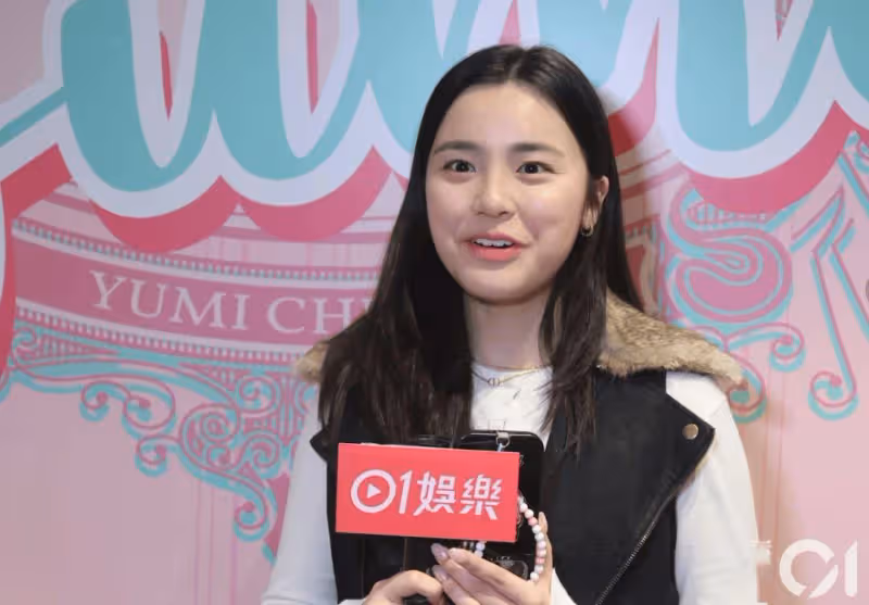 18歲TVB小花將加入《愛回家》劇組!大曬高中畢業舞會照,獲安排多項工作!