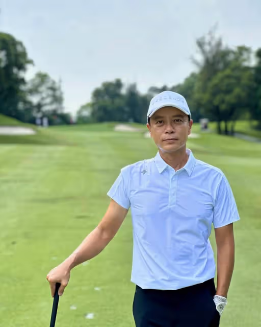 李克勤長子提前獲名校錄取，同學爭相祝賀，17歲樣子斯文不像父母